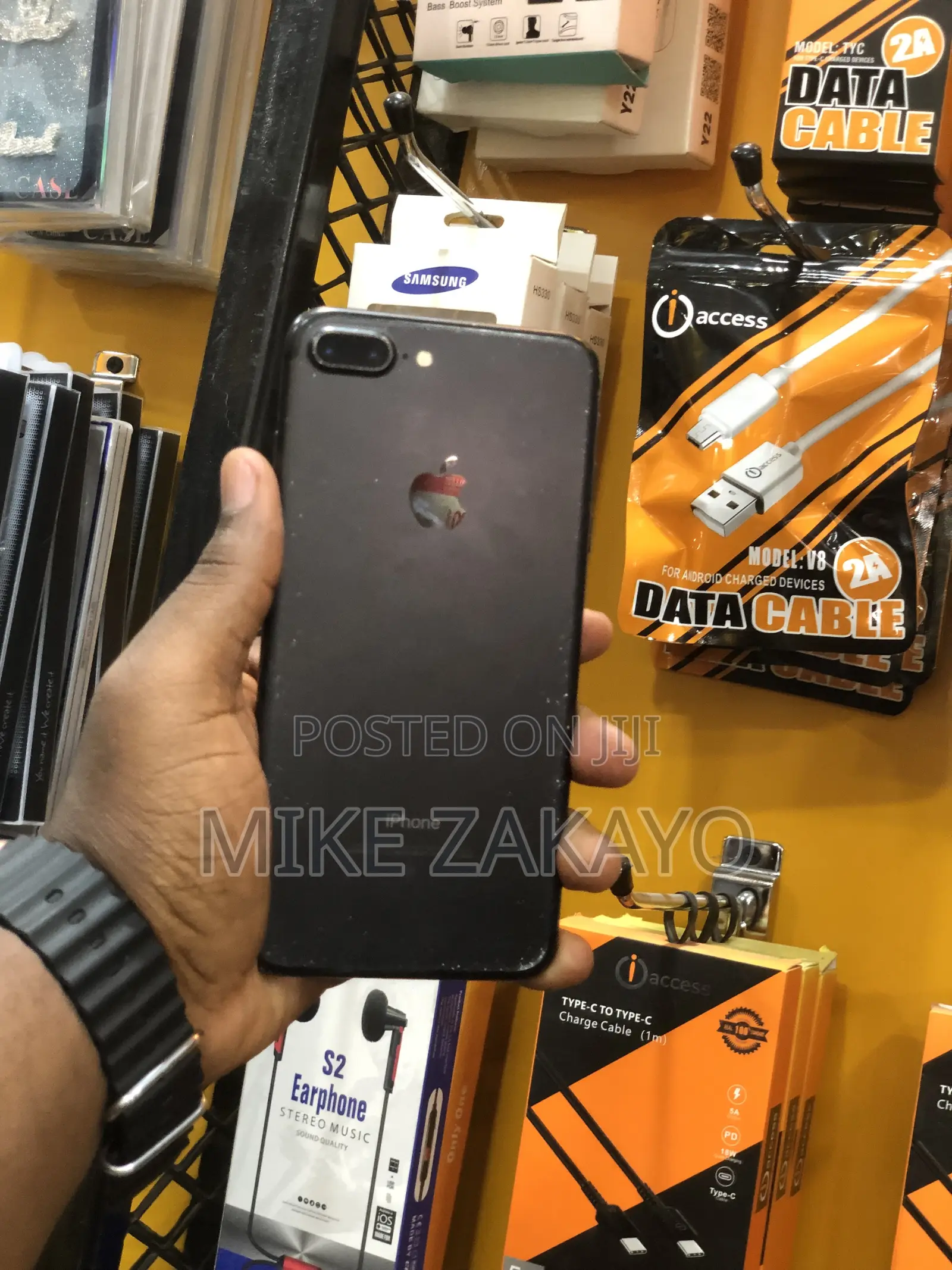 Apple iPhone 7 Plus 32 GB Black