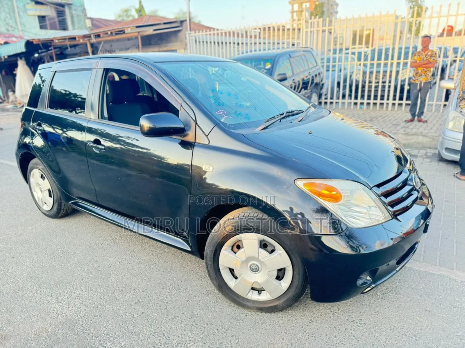 Toyota IST 2005