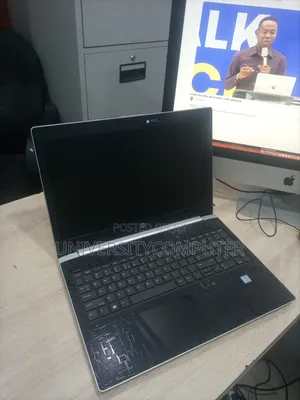 Laptop HP ProBook 445 G9 16GB AMD Ryzen 9 SSD 256GB