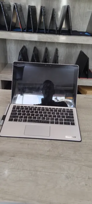 Laptop HP Elite X2 1012 G2 8GB Intel Core I5 SSD 256GB
