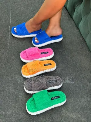Sandal Nzuri Za Kike