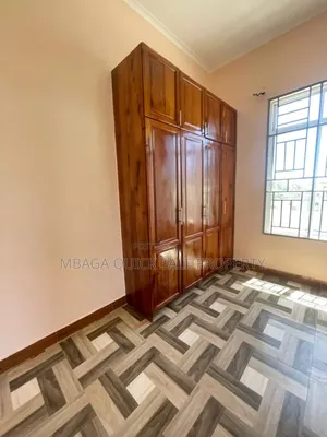 4bdrm Apartment in Ununio Beach, Kunduchi for rent