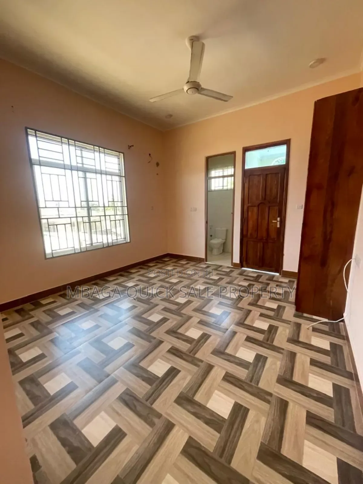 4bdrm Apartment in Ununio Beach, Kunduchi for rent
