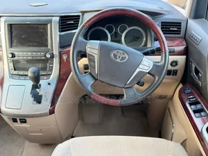 Toyota Vellfire 2010 Black