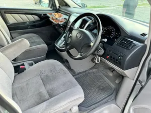 Toyota Alphard 2006 Silver