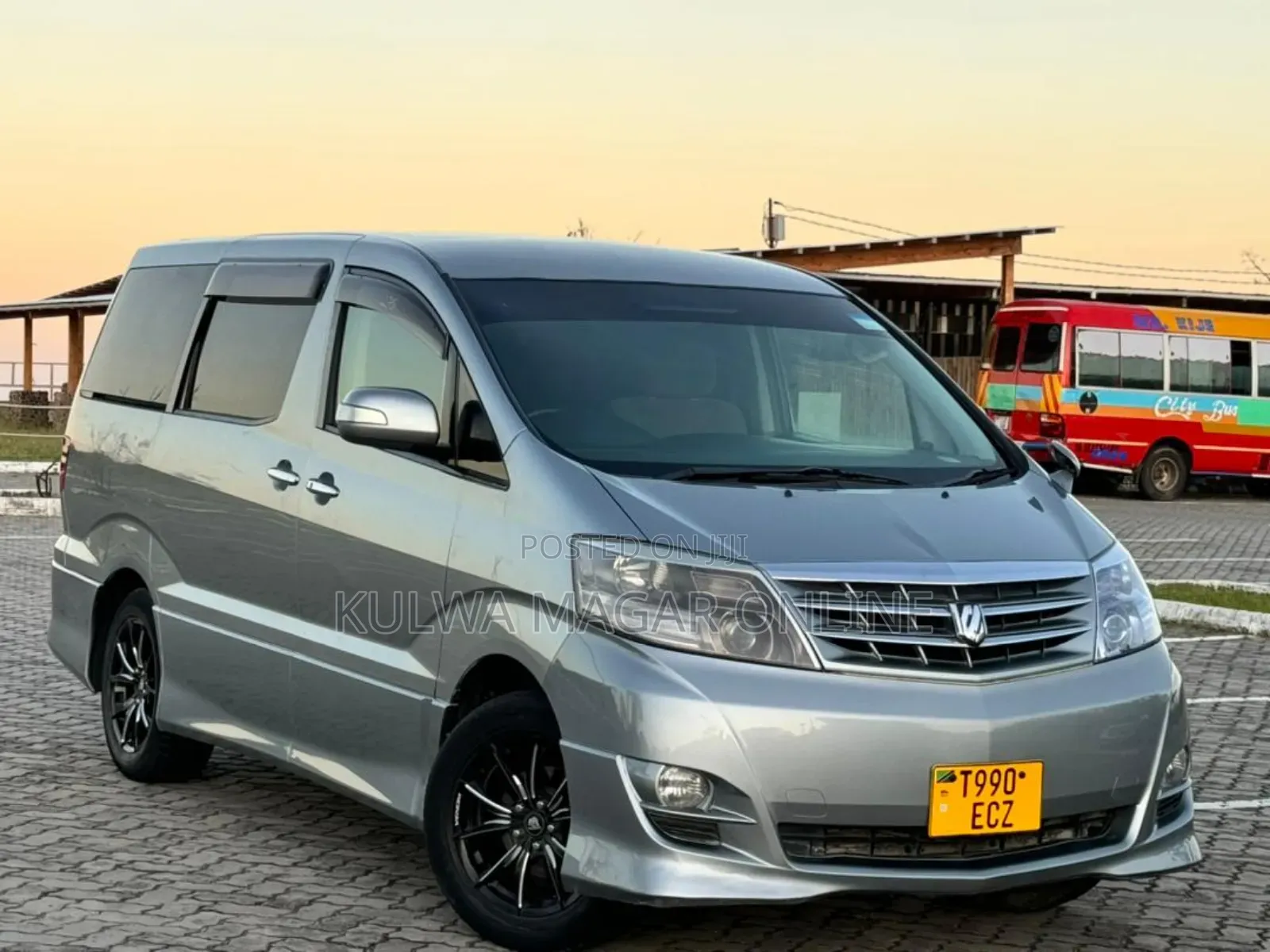 Toyota Alphard 2006 Silver
