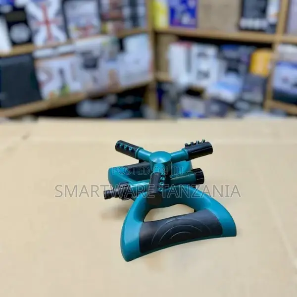 360-degree Garden Sprinkler For Yard Lawn Rotating Sprinkler