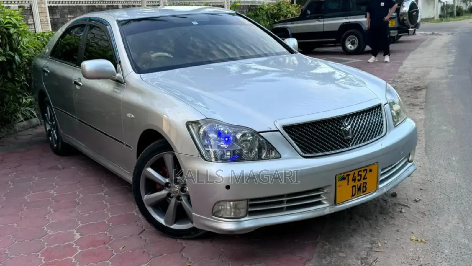 Toyota Crown Royale 2005 Silver