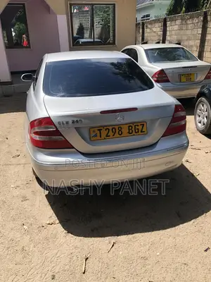Mercedes-Benz CLK 2003 Silver