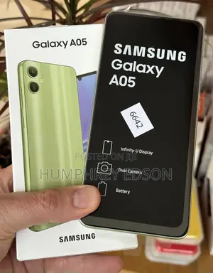 New Samsung Galaxy A05 64 GB Green