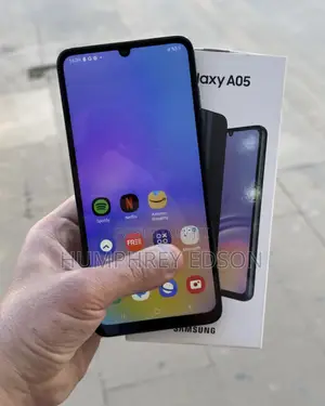 New Samsung Galaxy A05 64 GB Black