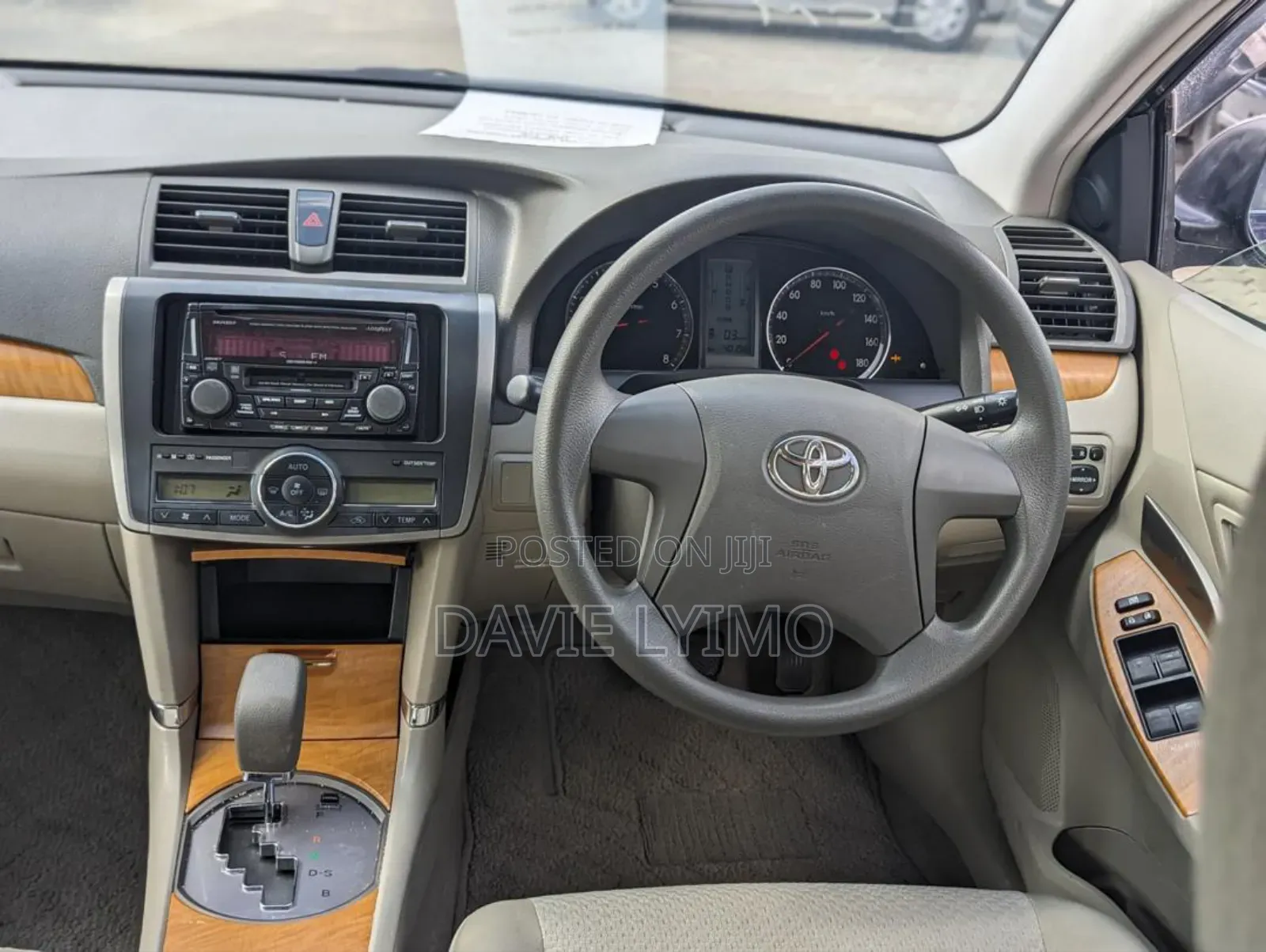 Toyota Corona 2010