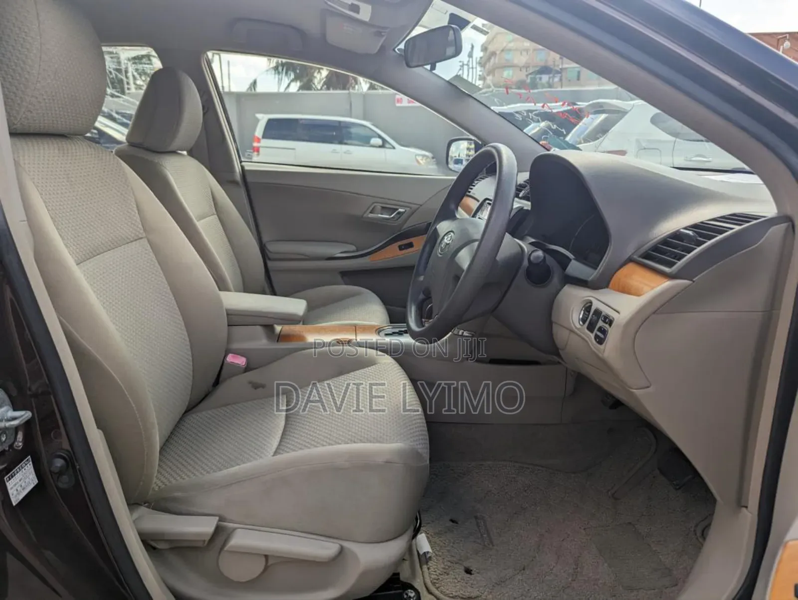 Toyota Corona 2010