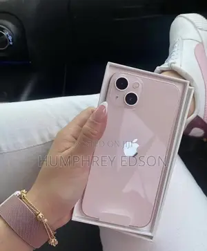 New Apple iPhone 15 128 GB Pink