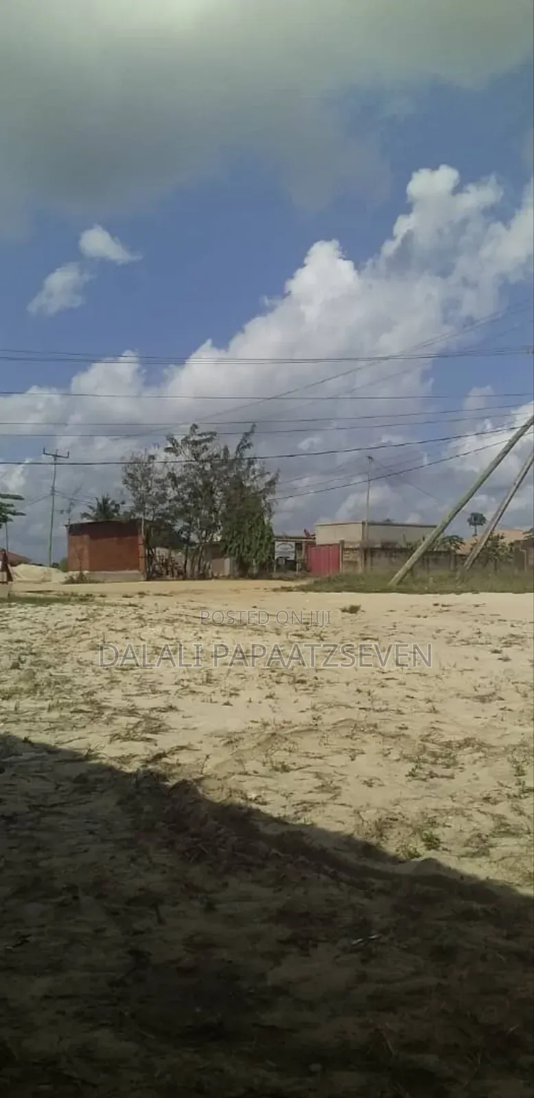 Eneo Kwaajili Ya Kuweka Biashara Linapangishwa Lipo Mivumoni