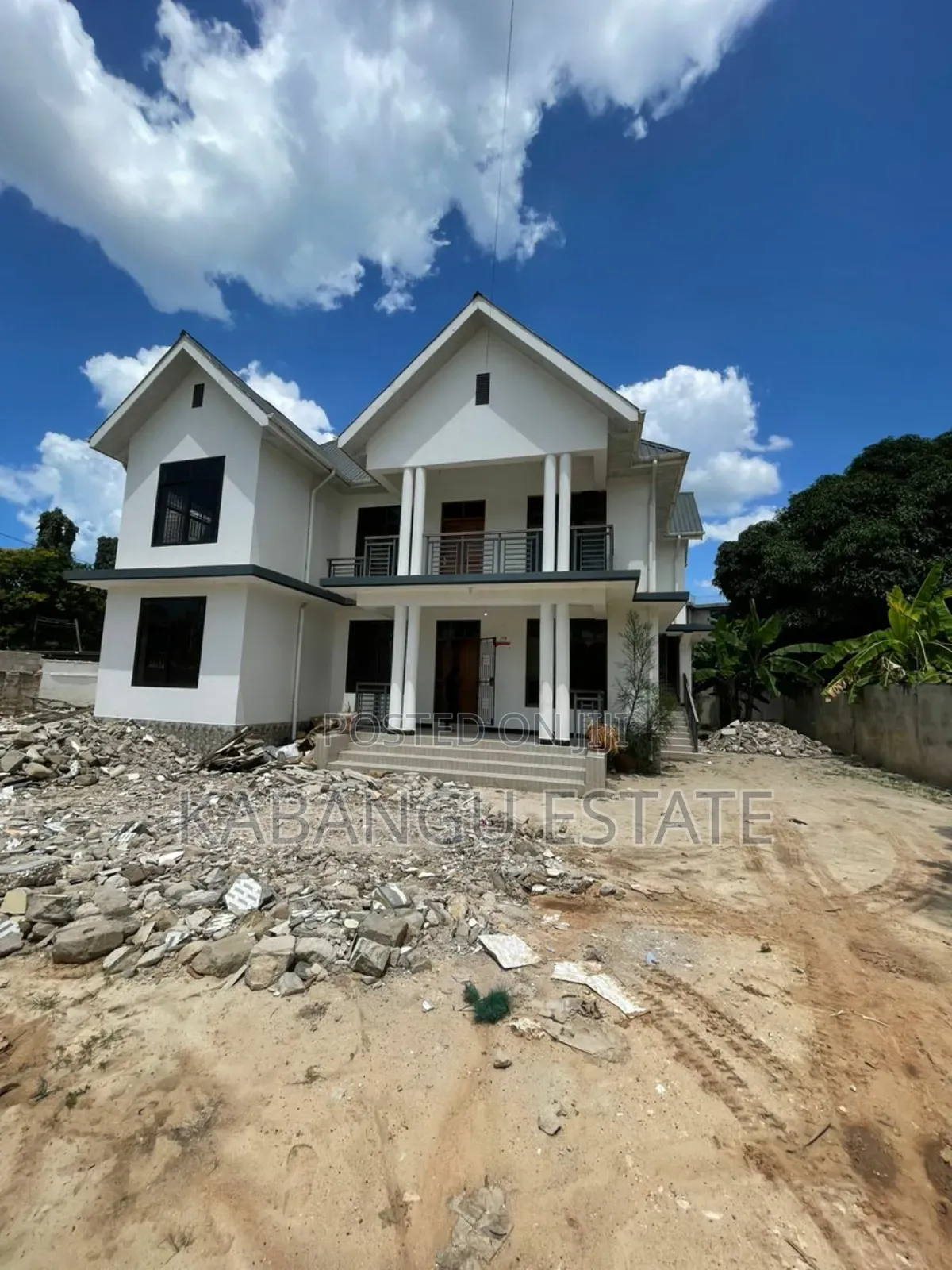 Furnished 8bdrm House in Mikocheni for rent