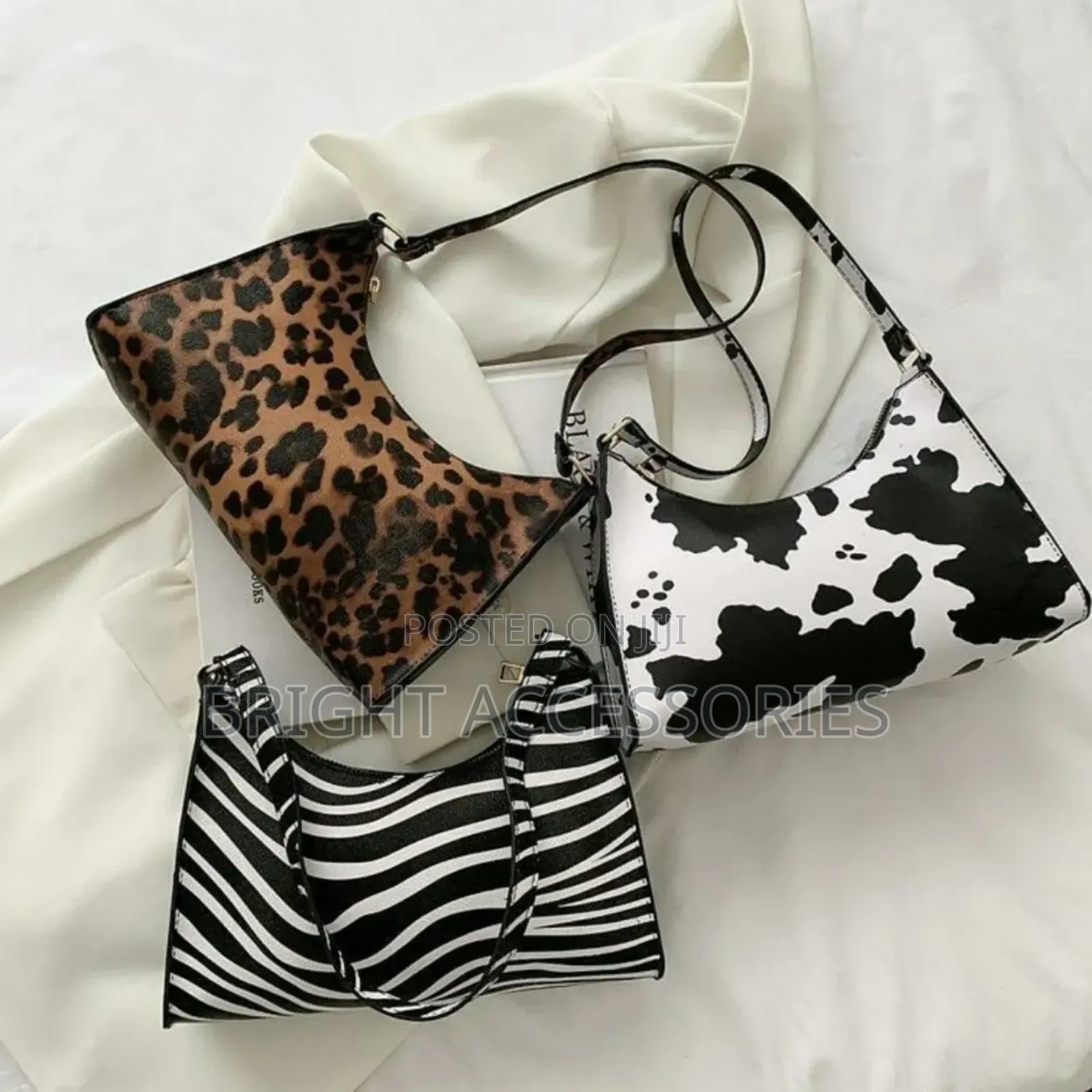 Pochi/ Handbags