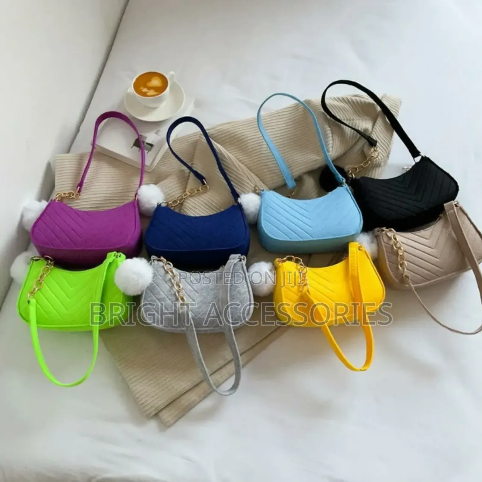 Pochi/ Handbags