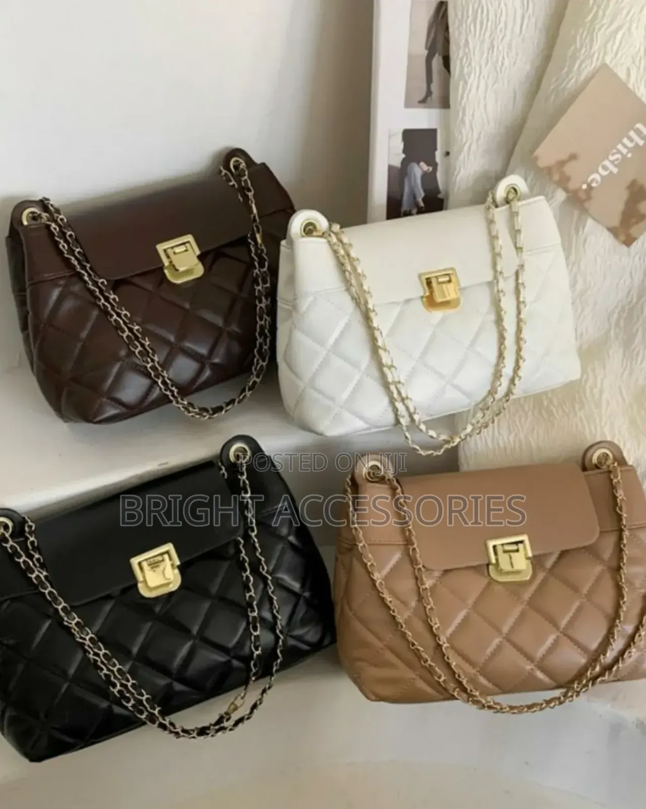 Pochi/ Handbags