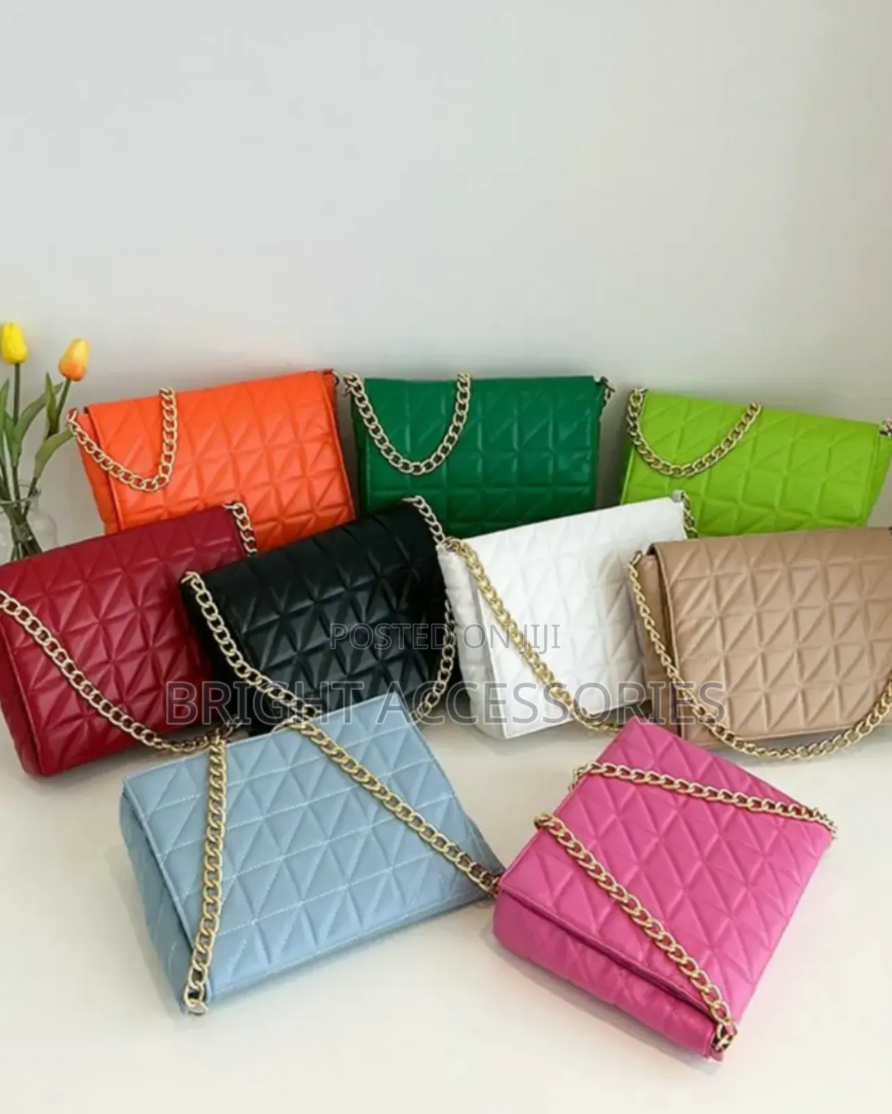Pochi/ Handbags