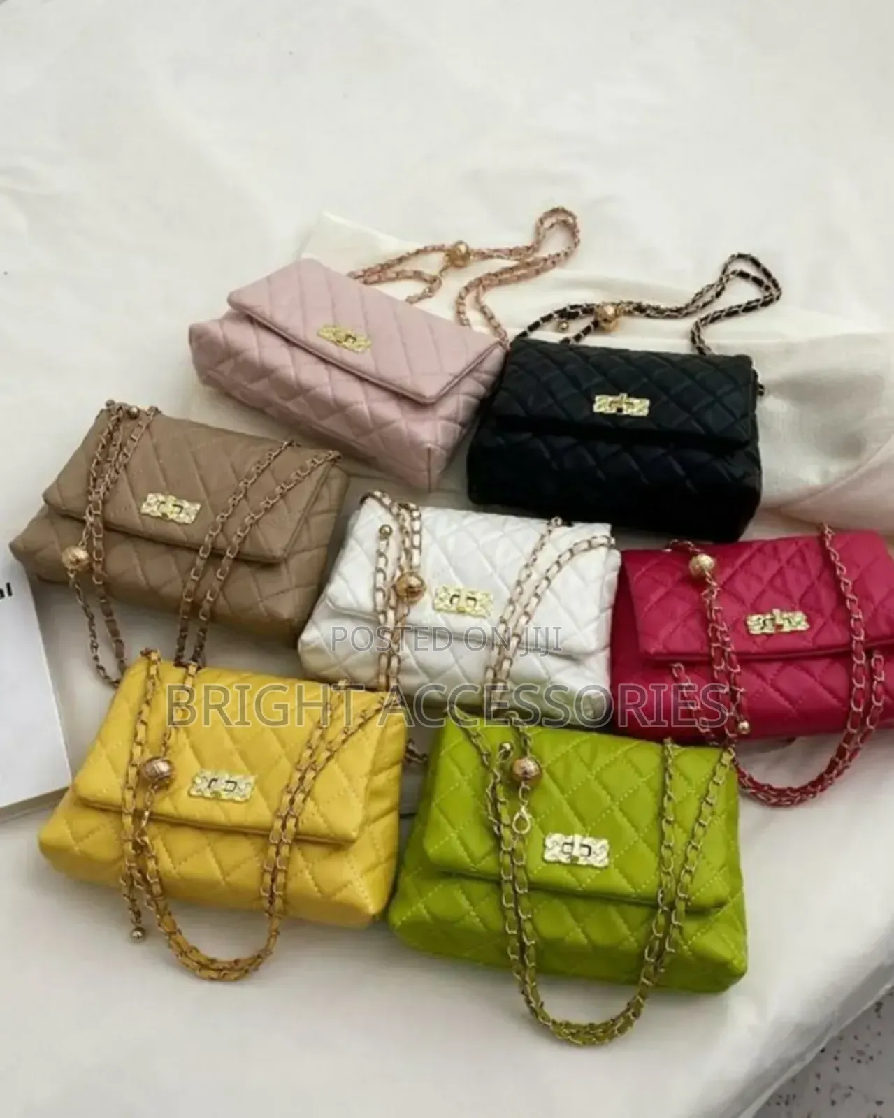 Pochi/ Handbags