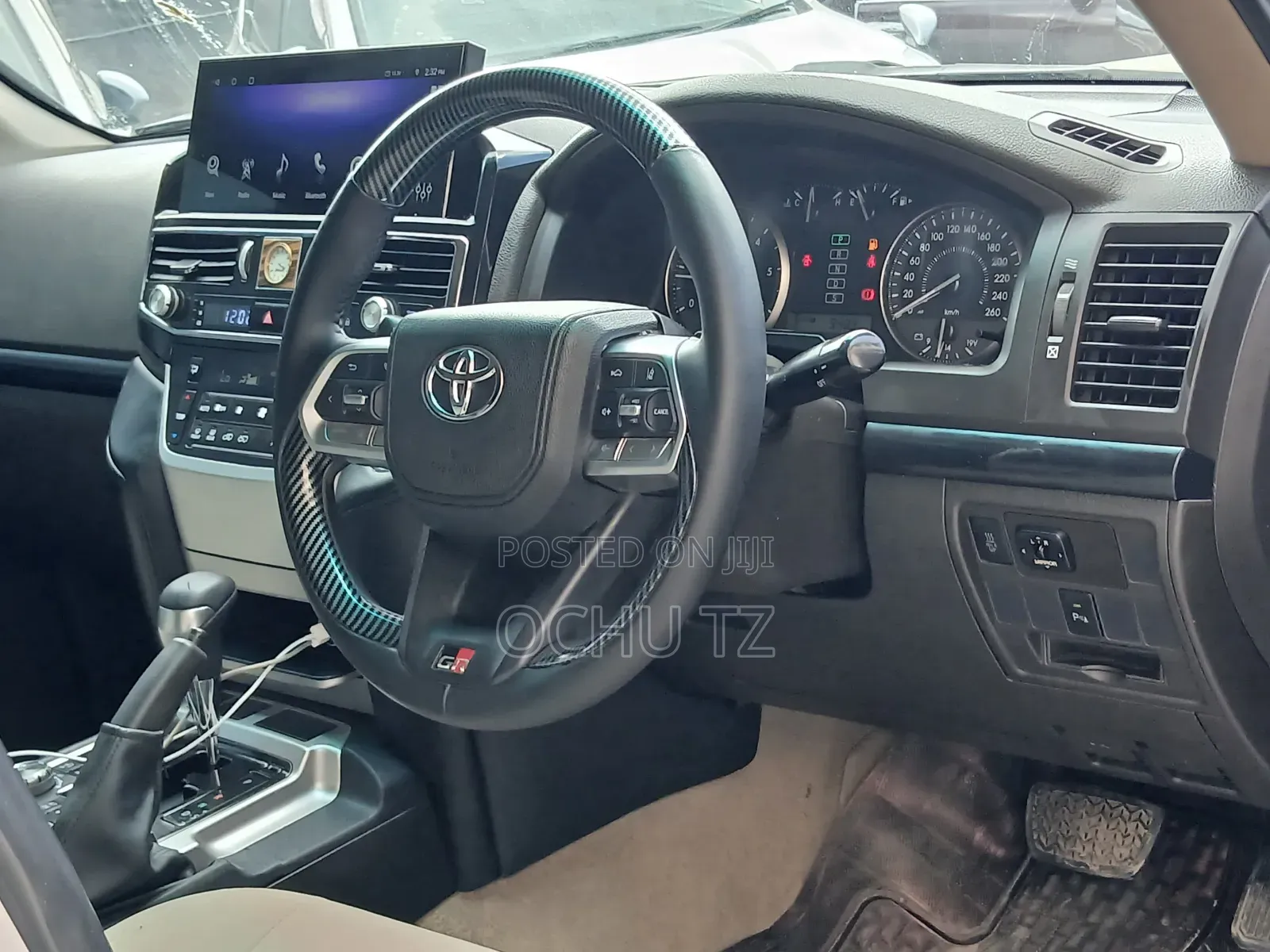 Toyota Land Cruiser 2010