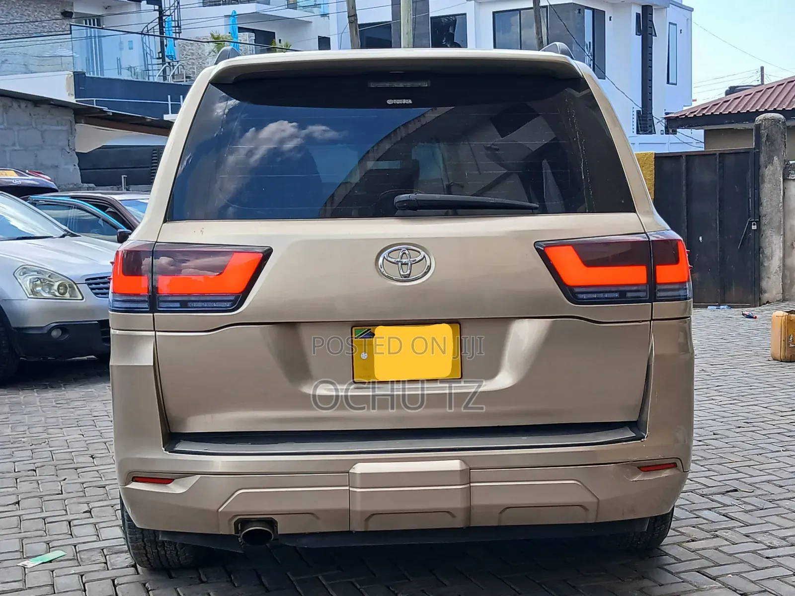 Toyota Land Cruiser 2010