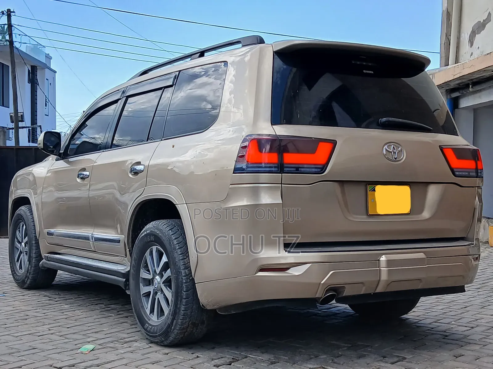 Toyota Land Cruiser 2010