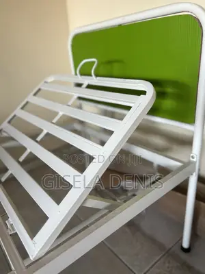 Kitanda Cha Mgonjwa (Hospital Bed)