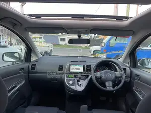Toyota Wish 2007 White
