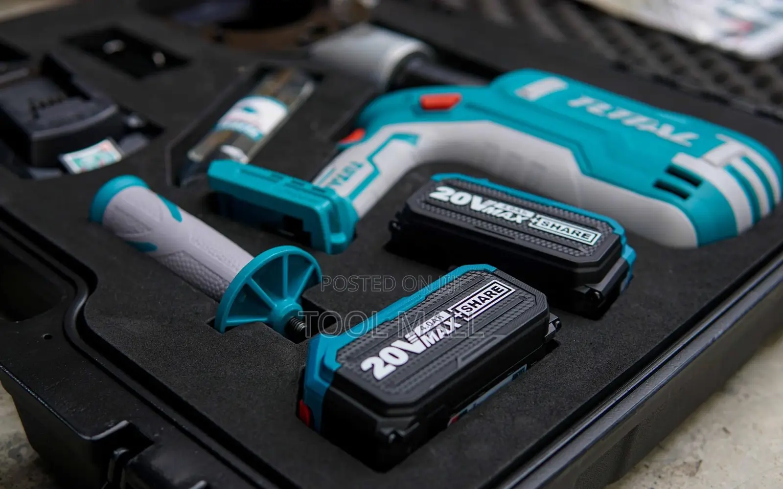 Total Cordless Cable Cutter TRCLI2002