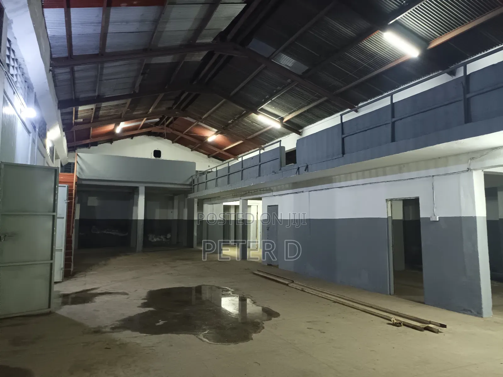 Town Warehouse