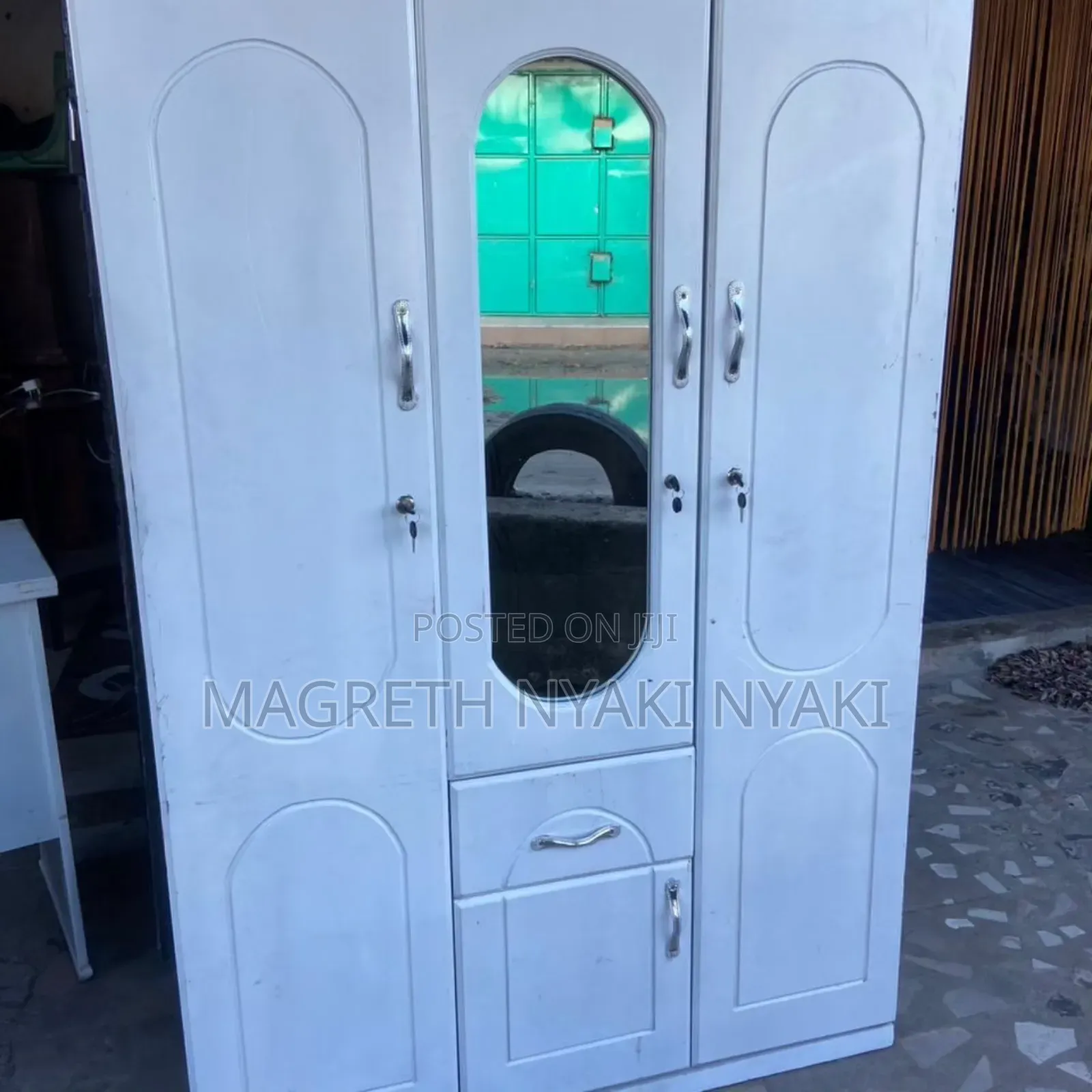 Kabati La Milango 3 Bei 300000