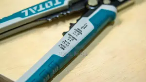 Total Wire Stripper THT15246