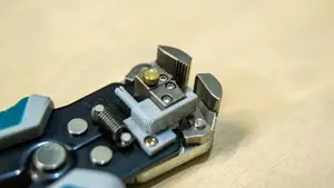 Total Wire Stripper THT15246