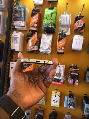 Infinix Hot 10i 32 GB Gray