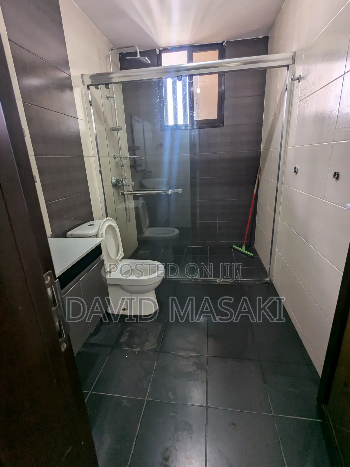 Furnished 3bdrm Apartment in Oysterbay Homes for sale