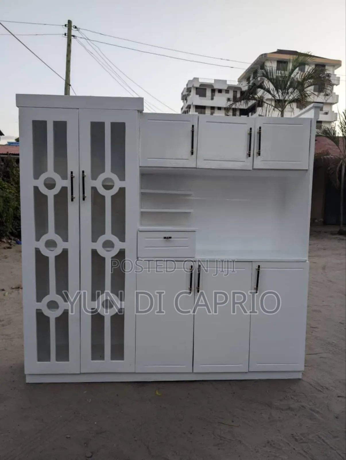 Kitchen Cabinet Classic