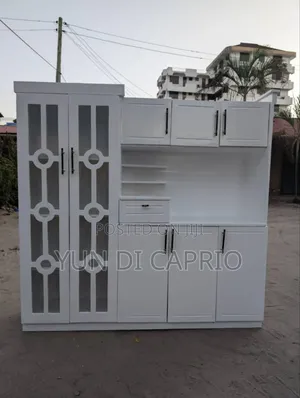 Kitchen Cabinet Classic