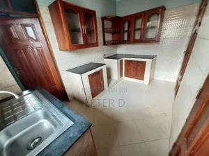 Photo - 3bdrm House in Kimara for rent