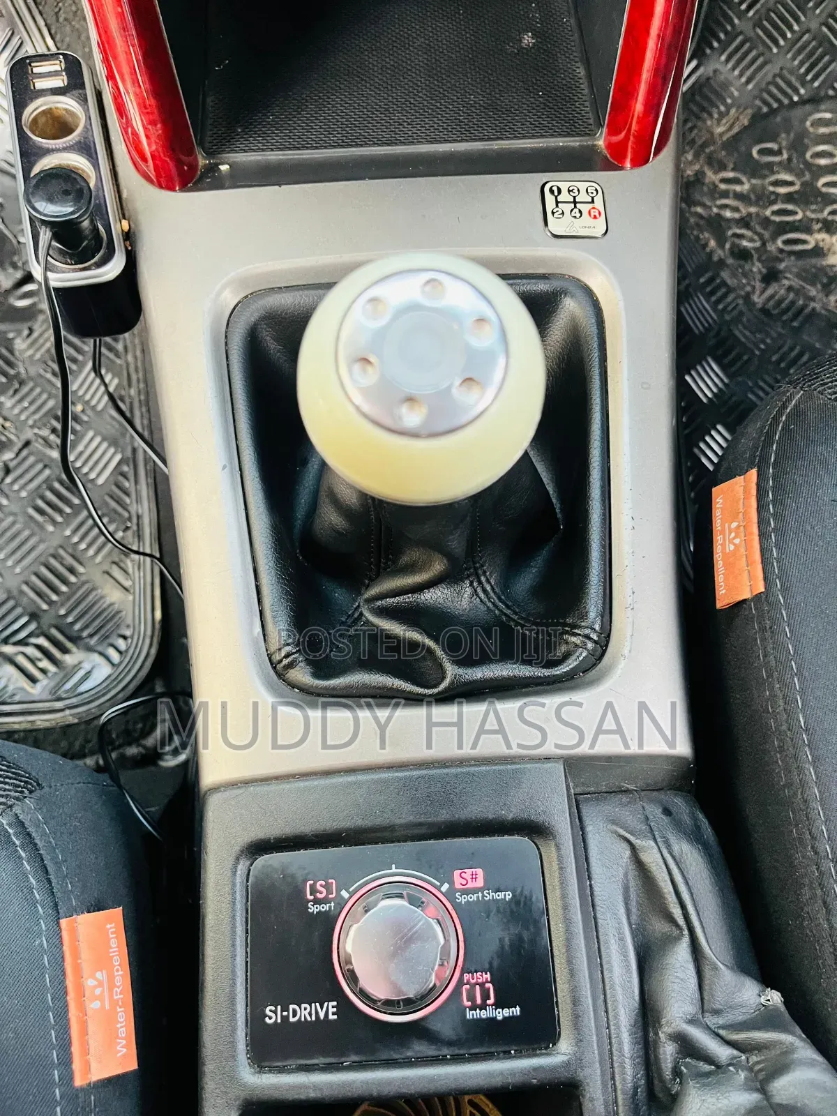 Subaru Forester 2010 Silver
