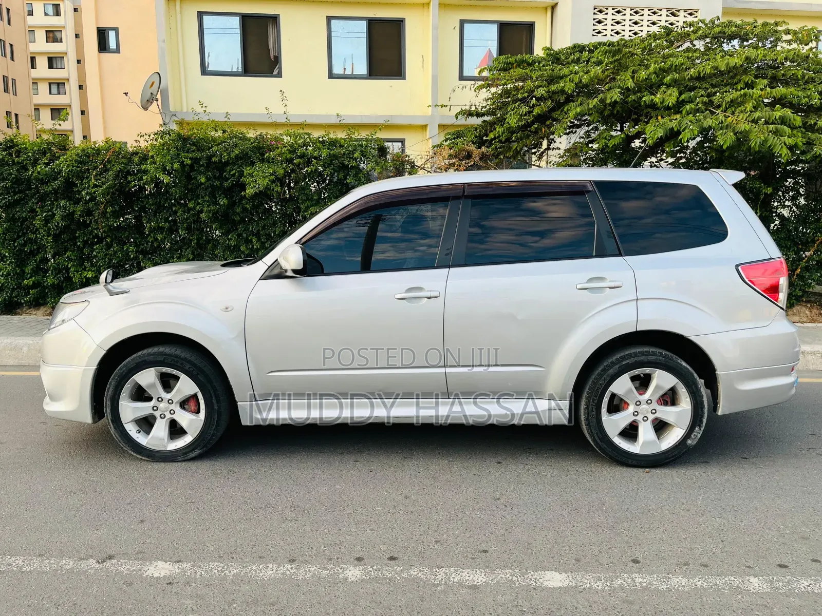 Subaru Forester 2010 Silver