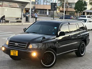 Toyota Kluger 2003 Black