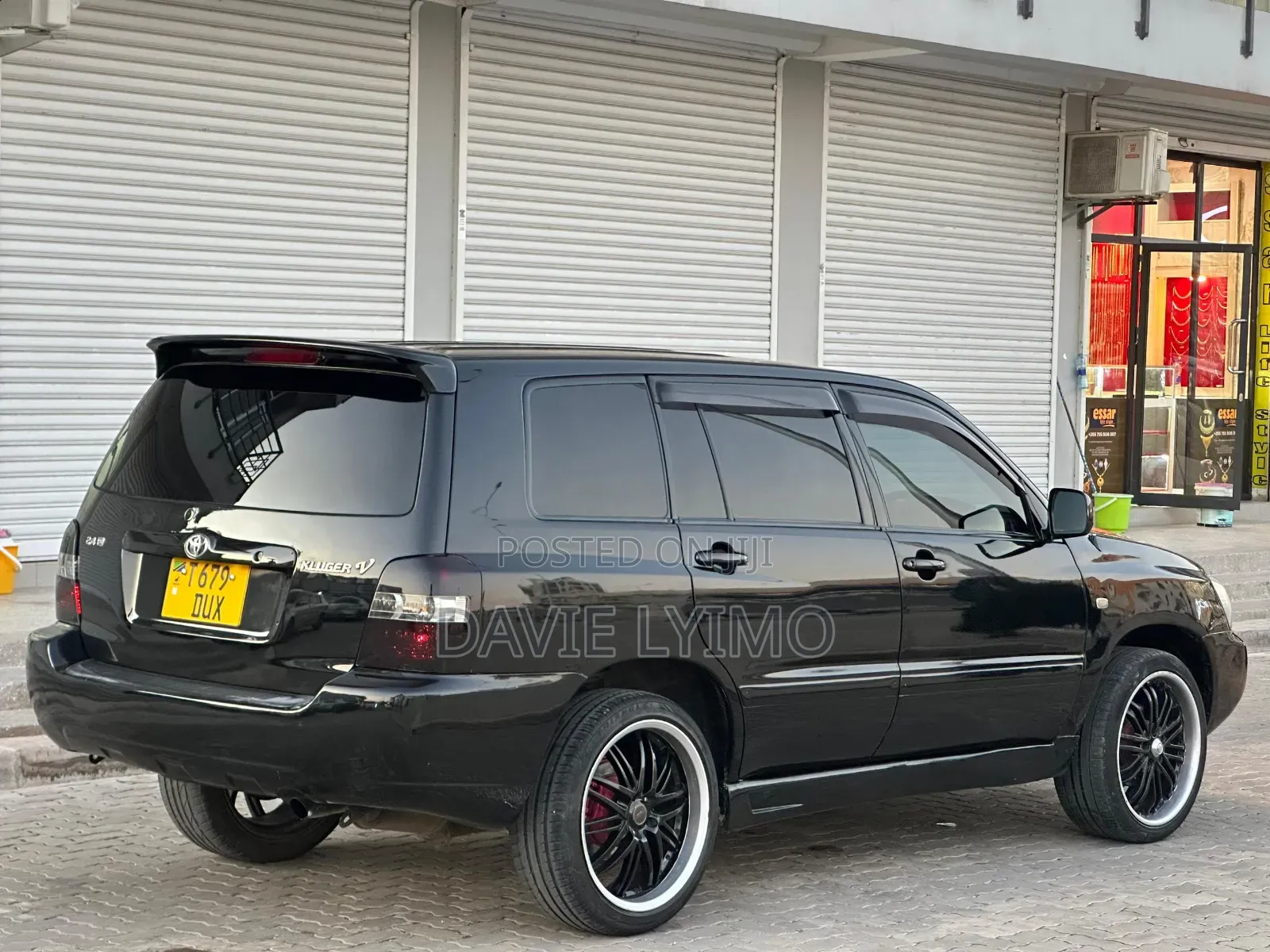 Toyota Kluger 2003 Black