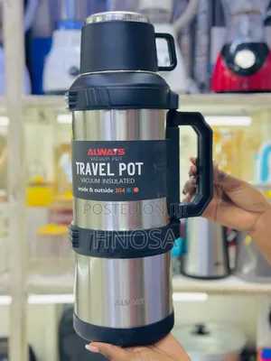 Chupa Tiravelpot Nzuri Sana