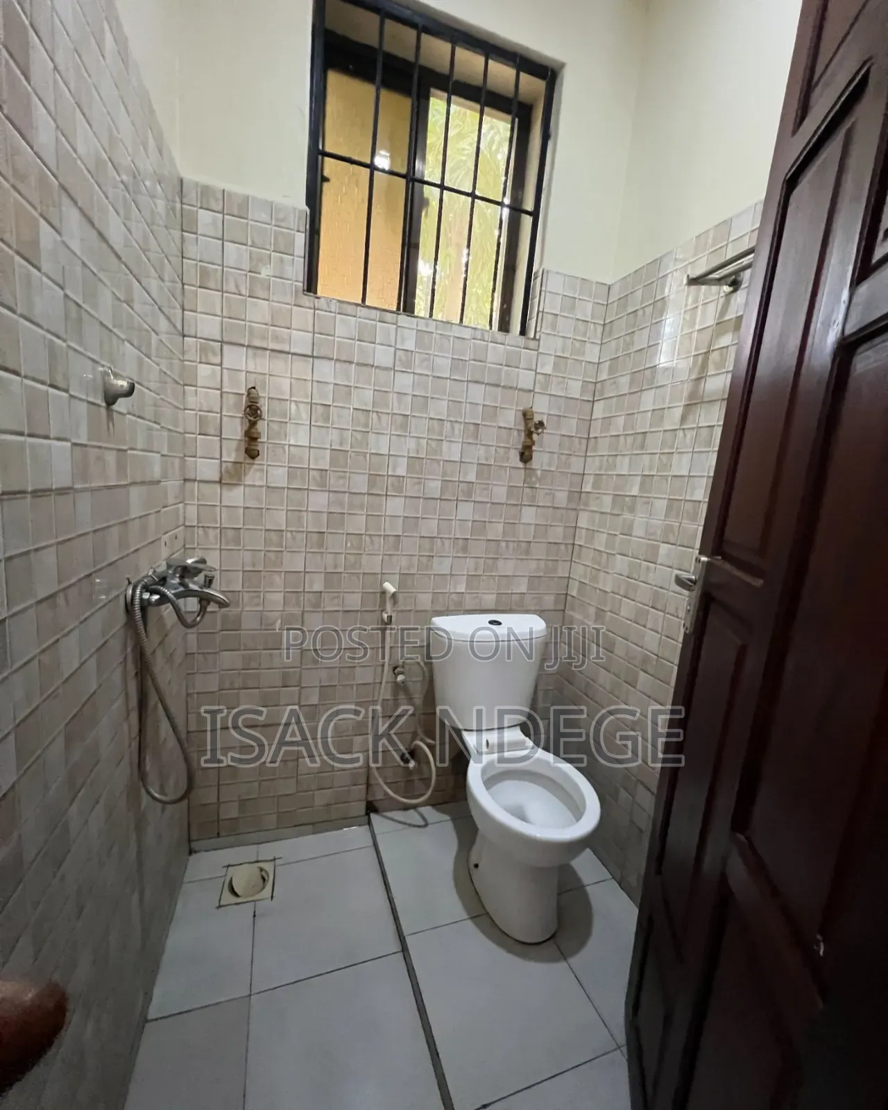 4bdrm Villa in Bahari Beach, Kinondoni for rent