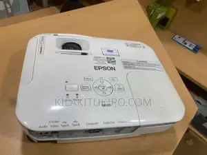 EPSON Projector Eb-X11