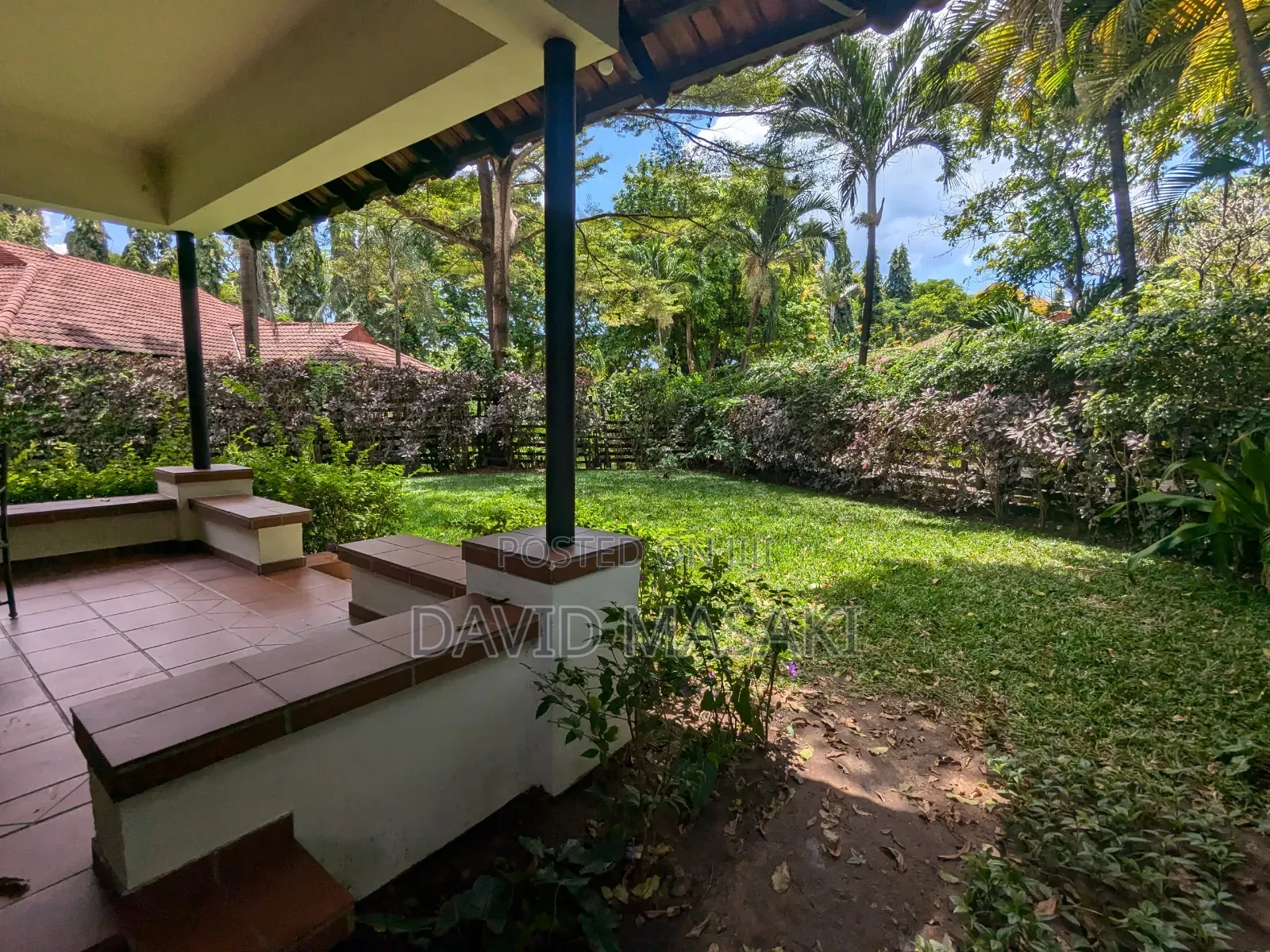 Furnished 3bdrm Bungalow in Villas Oysterbay for rent