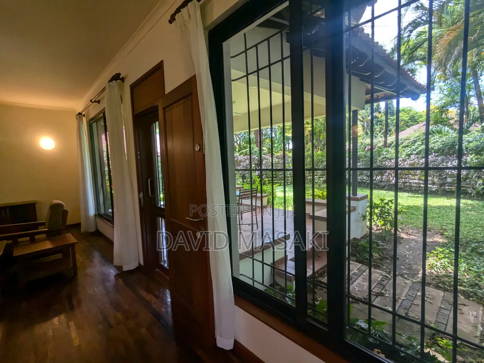 Furnished 3bdrm Bungalow in Villas Oysterbay for rent