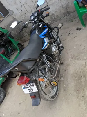 TVS HLX 125 2024 Black